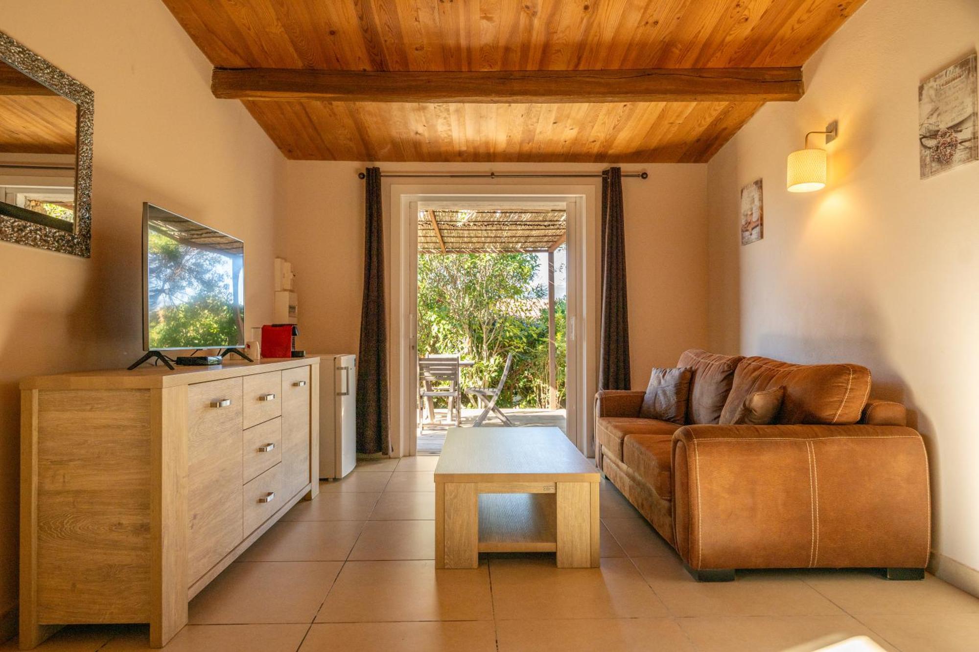 פורטו-וישיו Residence Santa Giulia Park מראה חיצוני תמונה